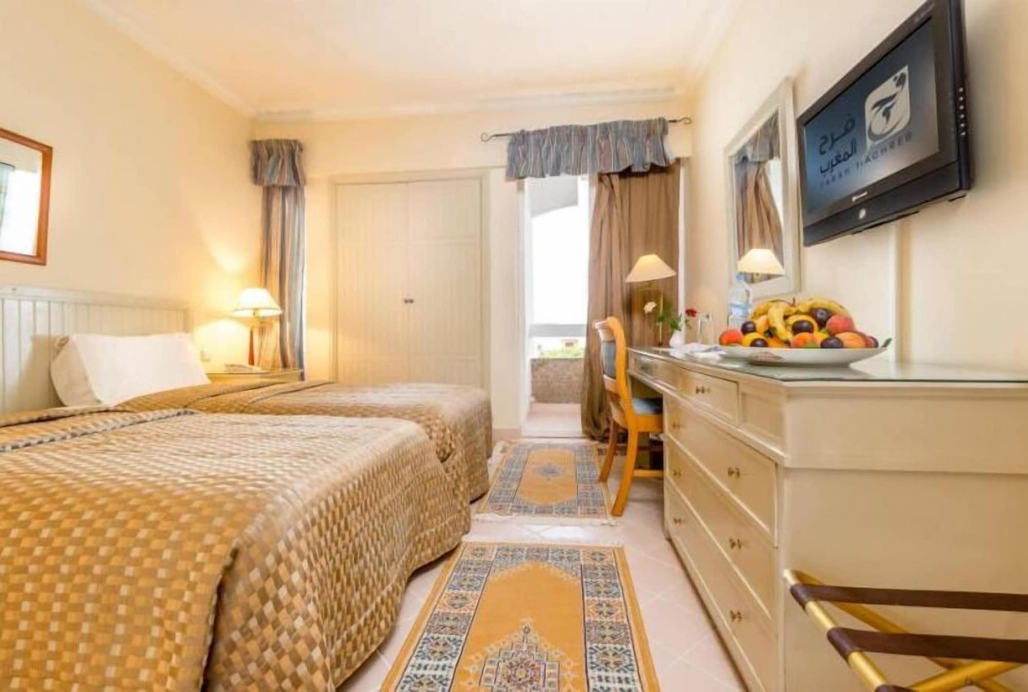 Farah Safi Hotel Ngoại thất bức ảnh