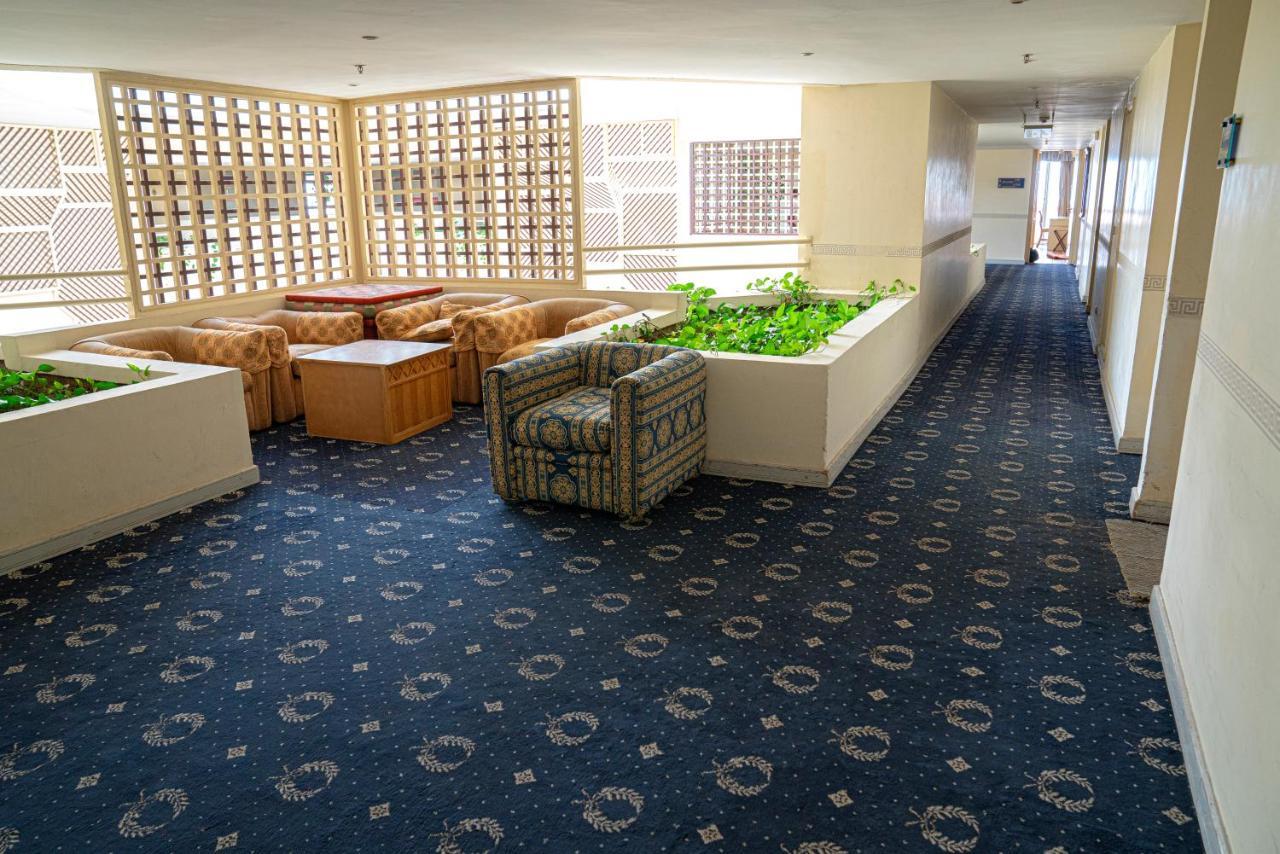 Farah Safi Hotel Ngoại thất bức ảnh