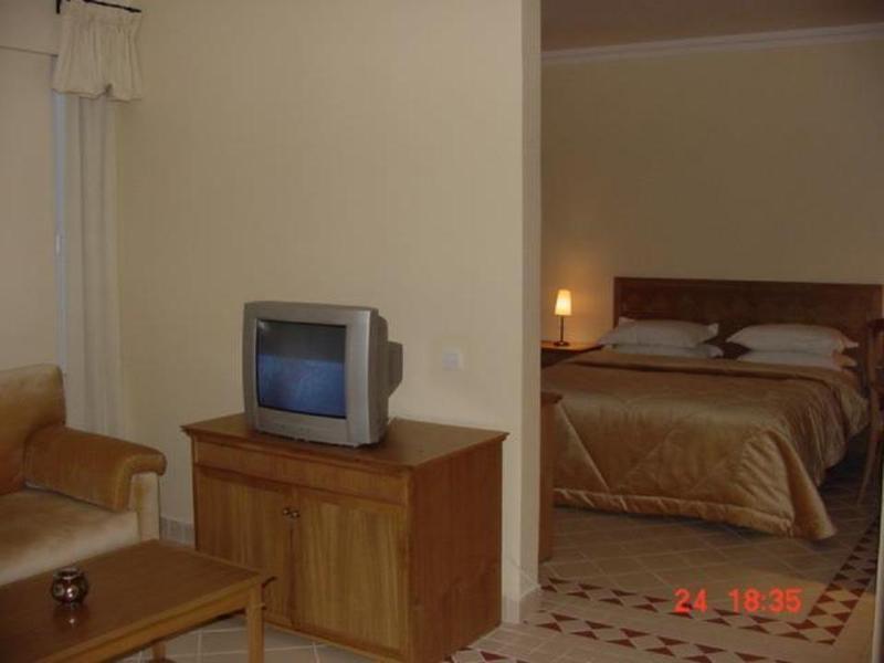 Farah Safi Hotel Ngoại thất bức ảnh